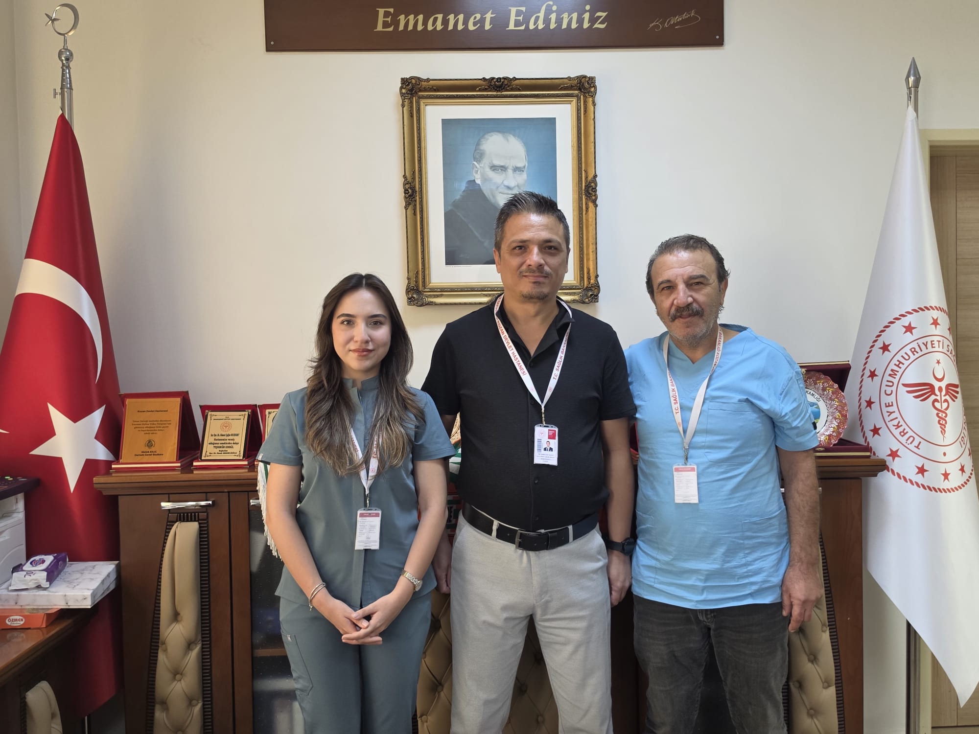 Doğduğu hastaneye doktor olarak atandı: Babasıyla birlikte görev yapıyor