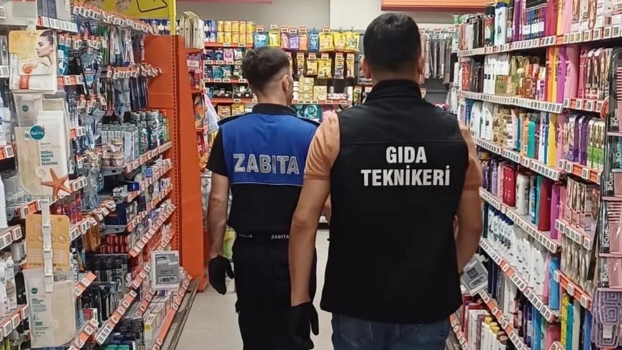 Yumurtalık’ta marketlere zabıta denetimi