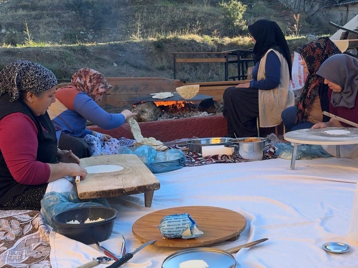 Pozantı’da öğrencilerin yetiştirdiği ürünler sofraya taşındı