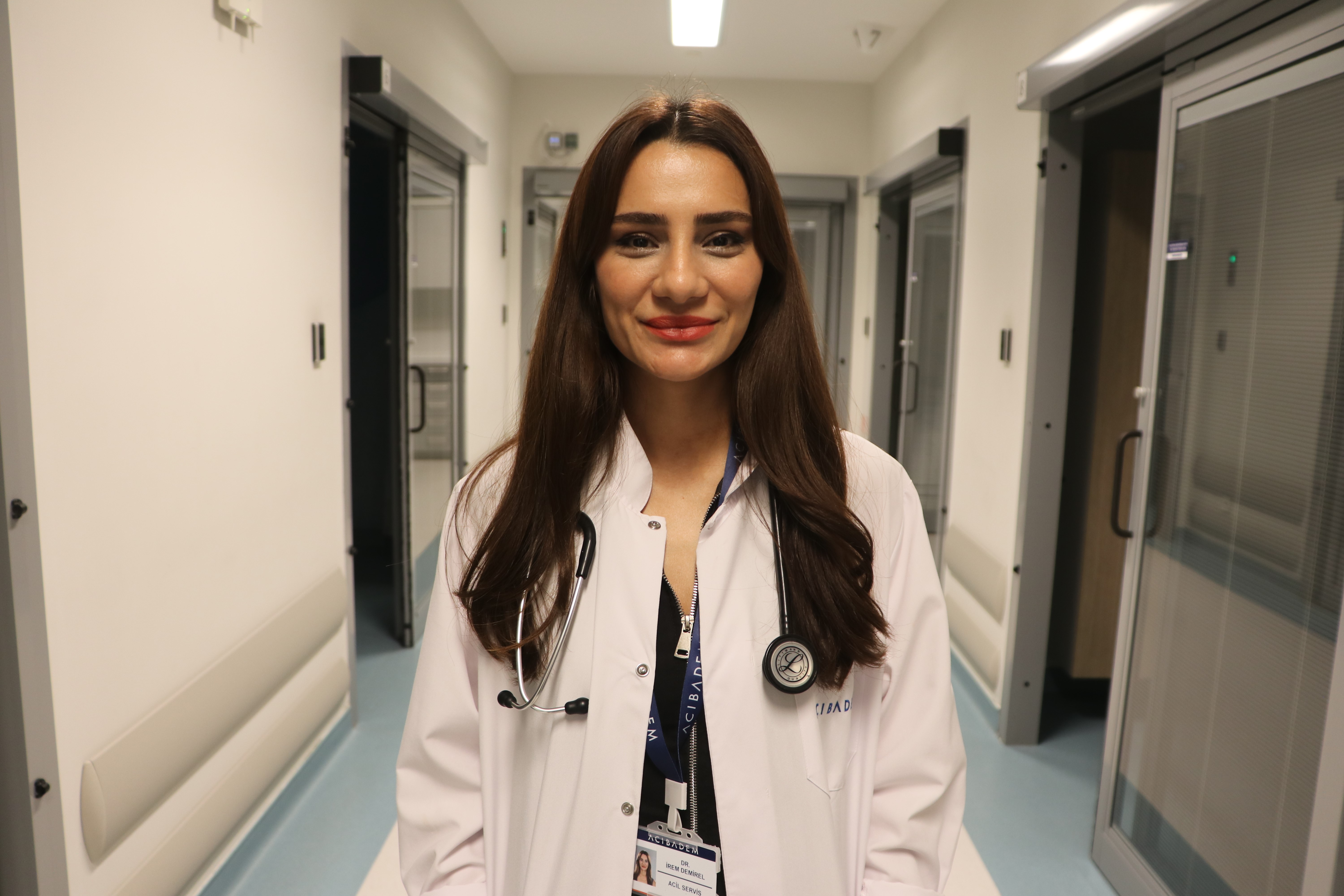 Grip ve nezle karıştırılıyor: Dr. İrem Demirel belirtileri anlattı