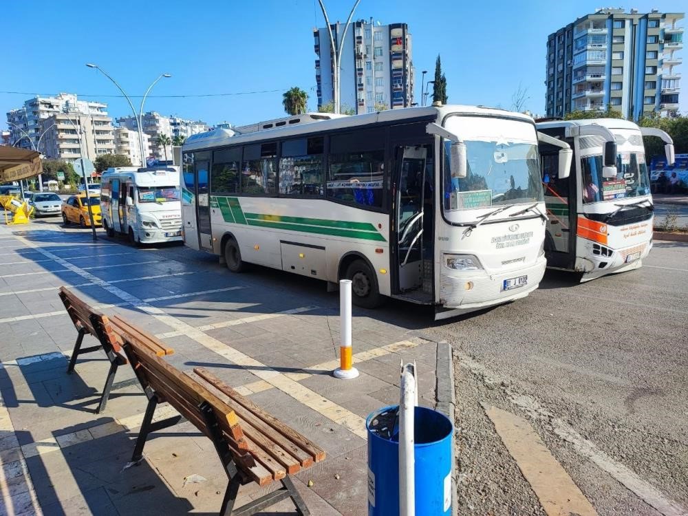 Adana’da dolmuş ve özel halk otobüsü ücretlerine zam