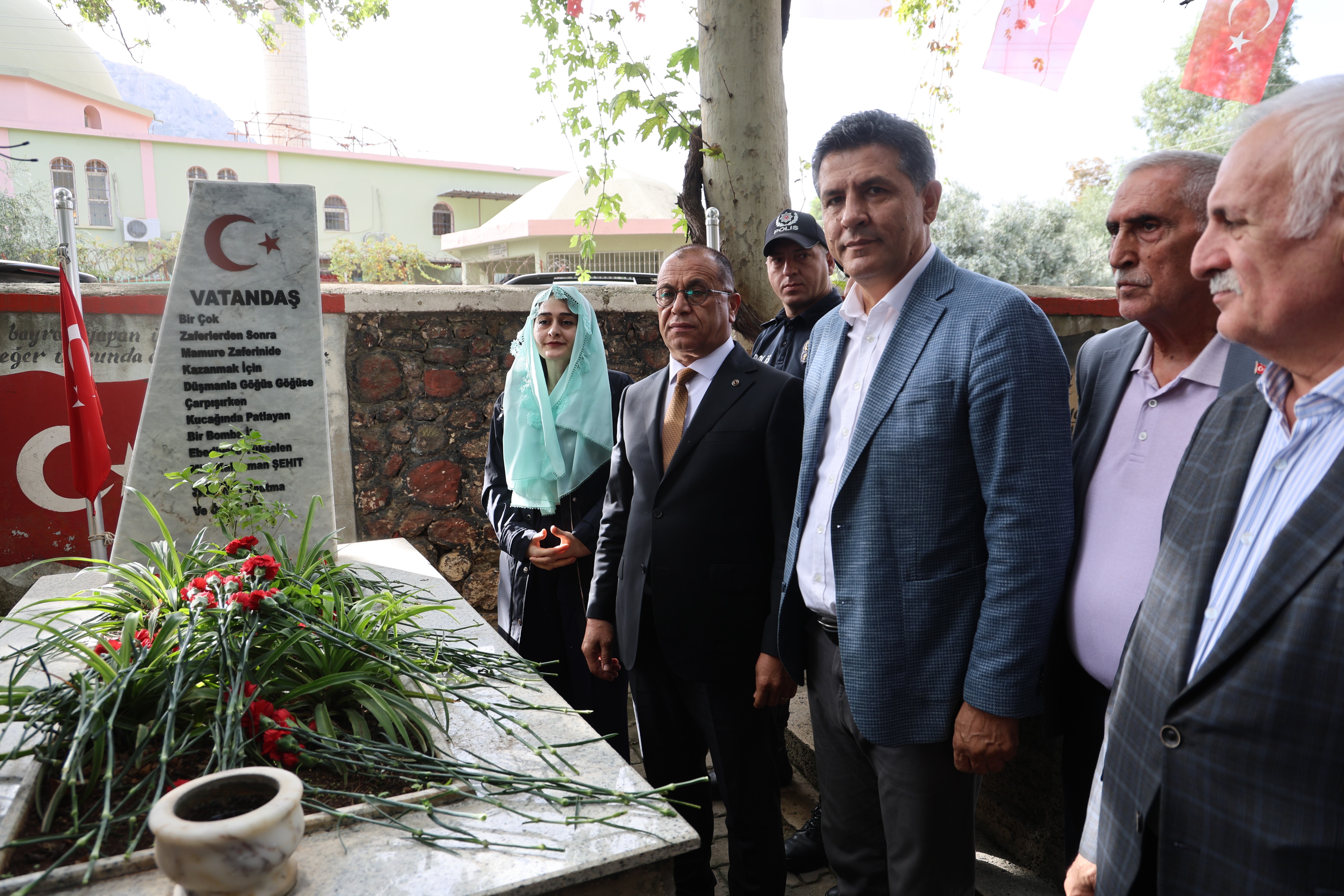 Saimbeyli'nin kurtuluşunun 106. yılında Saim Bey mezarı başında anıldı