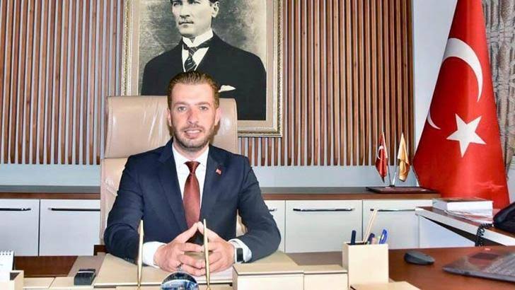 Kadir Aydar’dan Adana İl Başkanlığı açıklaması: “Aday olmadım, Anıl Tanburoğlu’nu destekliyorum”