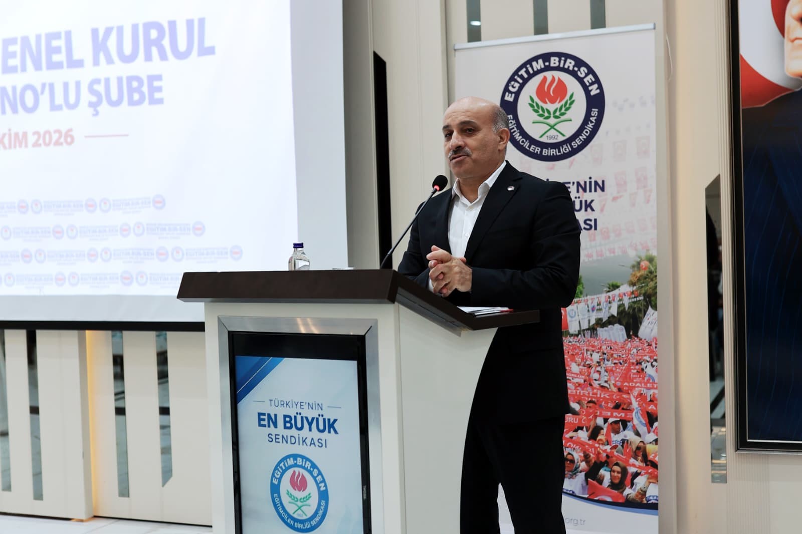 Mustafa Sarıgeçili yeniden başkan seçildi