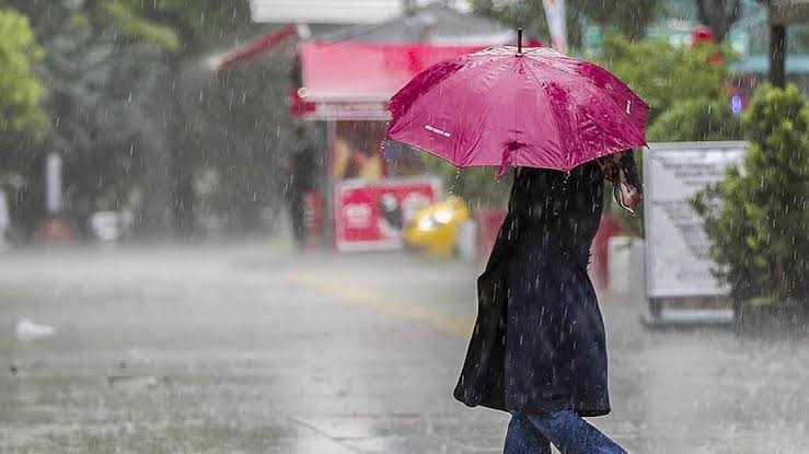 Adana’da hava değişiyor: Sağanak yağış ve sıcaklık düşüşü geliyor