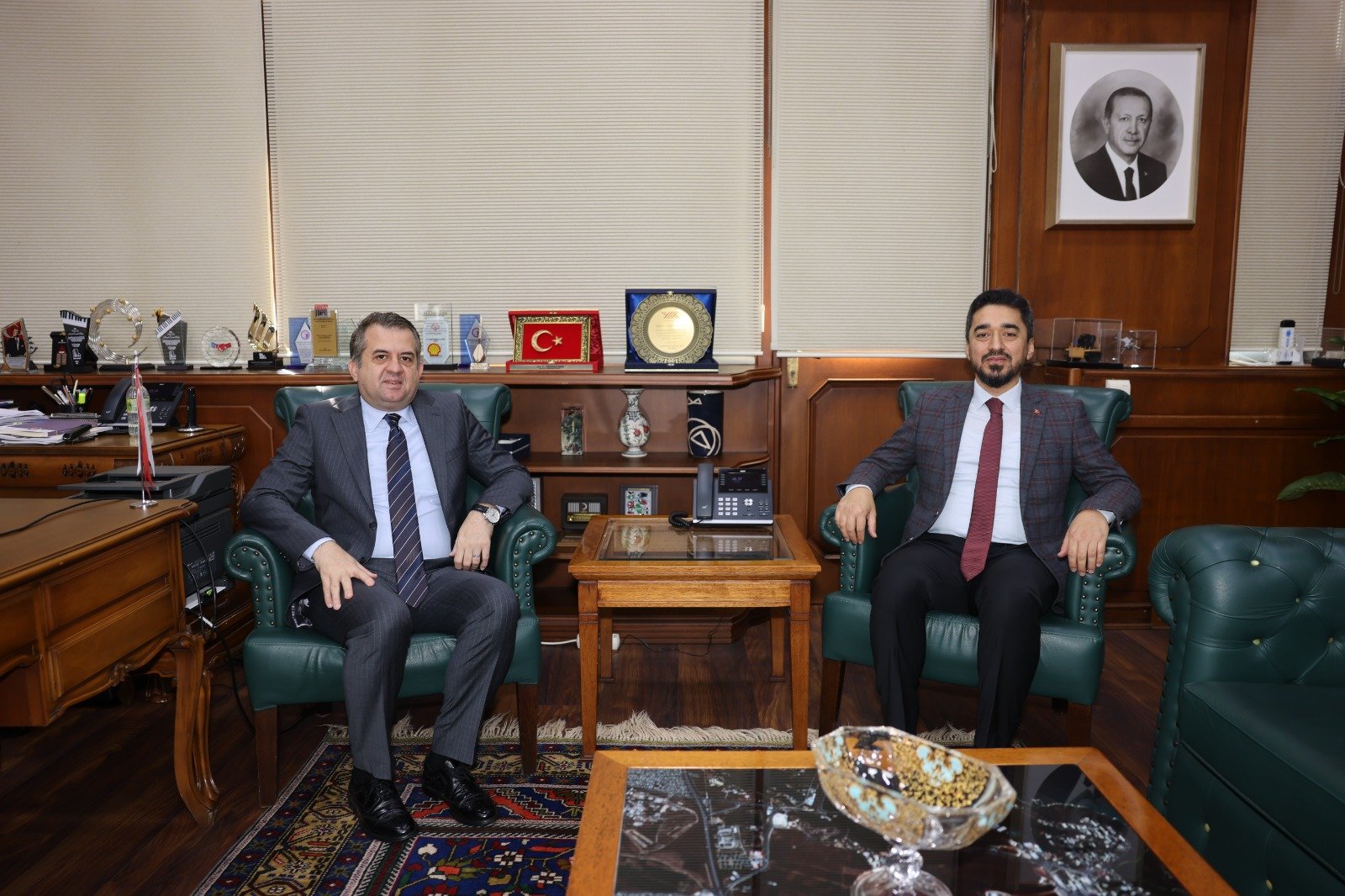 Mustafa Yalınız’dan Çukurova Üniversitesi Rektörü Beriş’e ziyaret