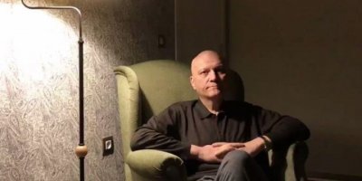 Yurt dışında kanser tedavisi olmak isteyen KHK'lı Prof. Haluk Savaş'ın pasaport başvurusu mahkeme kararına rağmen reddedildi