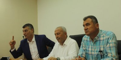 Pamuk üreticisi çiftçilerden prim tepkisi