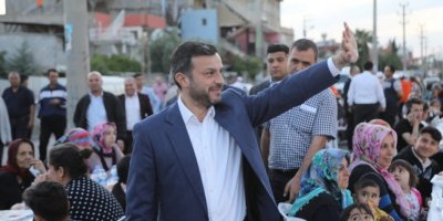 Başkan Kocaispir: "Hizmet ve çalışmalarımızla Yüreğir’e gıpta ile bakılacak"