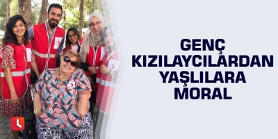 Genç Kızılaycılardan yaşlılara moral