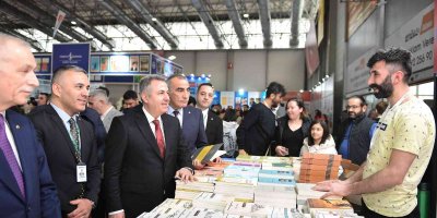 Çukurova Kitap Fuarı açıldı
