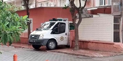 Oğlu öldürmüştü, annenin cenazesi defnedilmek üzere morgdan alındı