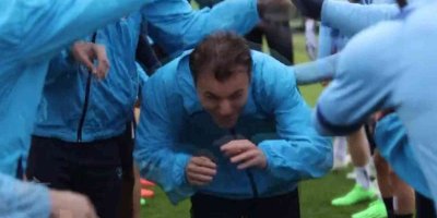 Yusuf Erdoğan’a, Adana usulü karşılama