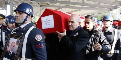 Otobüs kazasında şehit olan Yasin Eroğlu, son yolculuğuna uğurlandı