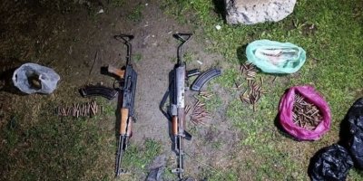 Adana’da 2 adet kalaşnikof ele geçirildi