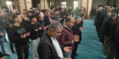 Adana’da yağmur için dua edildi