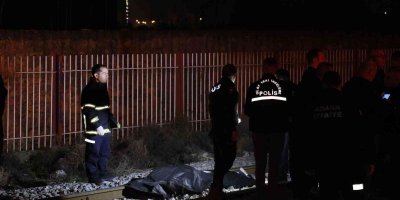 Adana’da trenin çarptığı genç öldü