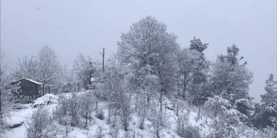 Adana’nın kuzey ilçeleri güne karla uyandı