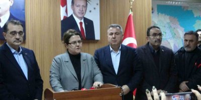 Bakanlar Adana’da açıklama yaptı: 7 bina yıkıldı, 36 can kaybı var, enerji altyapılarında ciddi hasar var