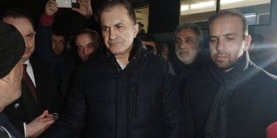 Ömer Çelik: ”En büyük arzumuz, temennimiz enkaz altındaki canlarımıza sağ salim kavuşmak”