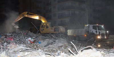 Beluk Apartmanı'nı Erciyes İnşaat yapmamış