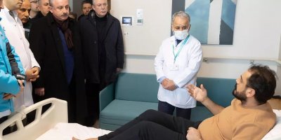 TBMM Başkanı Şentop, Adana'da depremzedeleri ziyaret etti