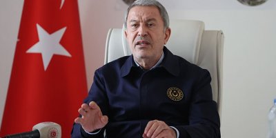 Akar'dan 'depremde asker kışladan geç çıkarıldı' eleştirisiyle ilgili açıklama