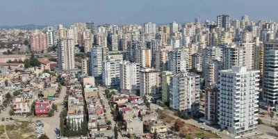 Depremde hasar görmeyen dairelerin fiyatı yüzde 50 arttı