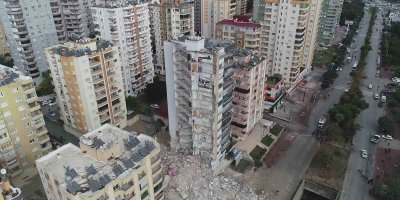 Adana’da 200 bina ağır hasarlı