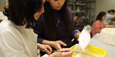 Yüreğir kültürevlerinde 90 ayrı branşta eğitim veriliyor 30 bin kişi faydalanıyor