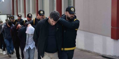 Motosiklet çalarken görüntülenen 3 şüpheli tutuklandı