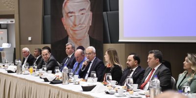 Başkan Kanlı'dan imalı gönderme: "Başbuğ Türkeş'in gerçek evlatları burada!"