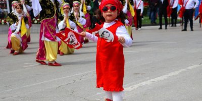 Adana’da 23 Nisan Ulusal Egemenlik ve Çocuk Bayramı kutlandı