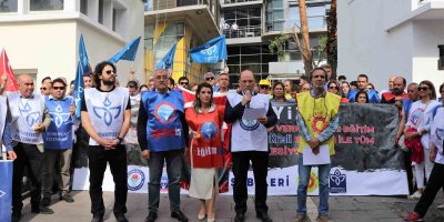 Adana’da sendikalardan ortak promosyon eylemi