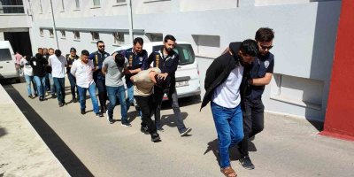 Sanal devriye ekipleri 3 milyon TL dolandıran şüphelileri yakaladı