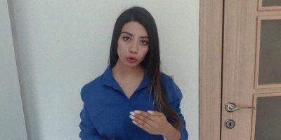 Otobüste genç kadının tabletini çalıp yanından böyle geçti: O anlar kamerada