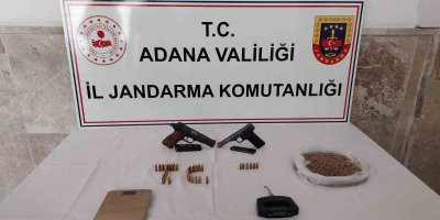 Adana’da jandarma ekipleri uygulama yaptı, aranan 27 şahıs yakalandı