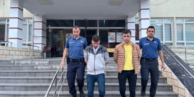 Adana’da 3 binden fazla sentetik hap ele geçirildi: 2 kişi tutuklandı