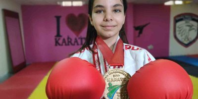 6 yaşında karateye başladı, 12 yaşında 60 madalyası var
