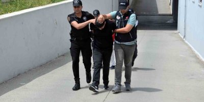 Adana’da uyuşturucu taciri 2 şüpheli tutuklandı