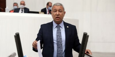 CHP'li Sümer: "İktidar depremi inşaat rantına çevirdi"