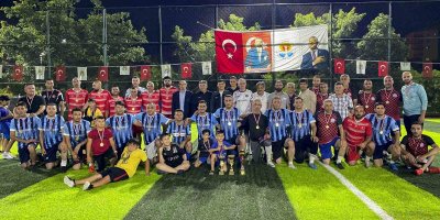 Adana Büyükşehir Belediyesi Cumhuriyet Futbol Turnuvası sona verdi