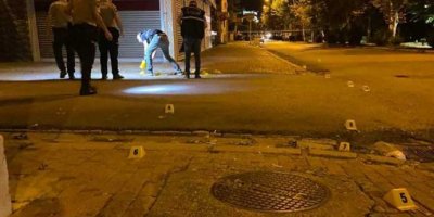Adana'da sokak çatışmasında son durum: Yoldan geçen 5 kişiden biri öldü!