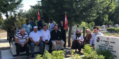 15 Temmuz şehidi Aytekin Kuru kabri başında anıldı