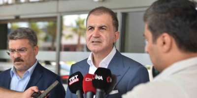 AK Parti Sözcüsü Çelik: “Saldırgan olaydan hemen sonra yakalanmış ve savcılığa sevk edilmiştir”
