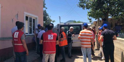 Kozan’da hasarlı yapılar tek tek yerinde inceleniyor