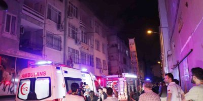 Apartmanda çıkan yangında can pazarı yaşandı: Çok sayıda kişi dumandan etkilendi