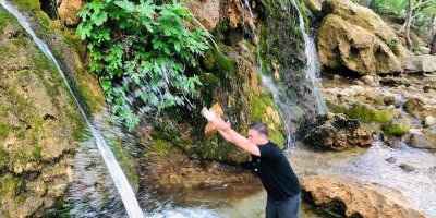 Basra sıcaklarına şelale serinliği