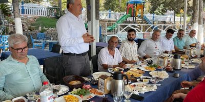 "Karataş’la ilgili sorunları dinleyip, hep birlikte çözebiliriz"