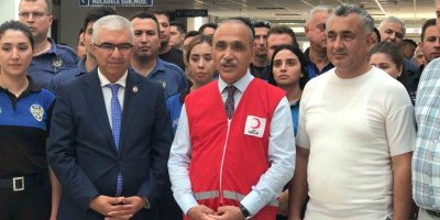 Adana'da emniyetinde müdürden memuruna Kızılay'a kan bağışı